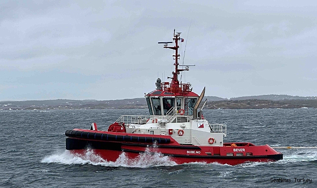 Ferry evacuated after bomb threat